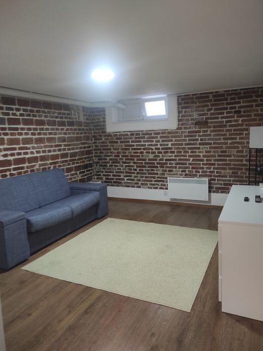Proprietar inchiriez garsoniera , Calea Bucuresti,Bv,Spitalul Judetian