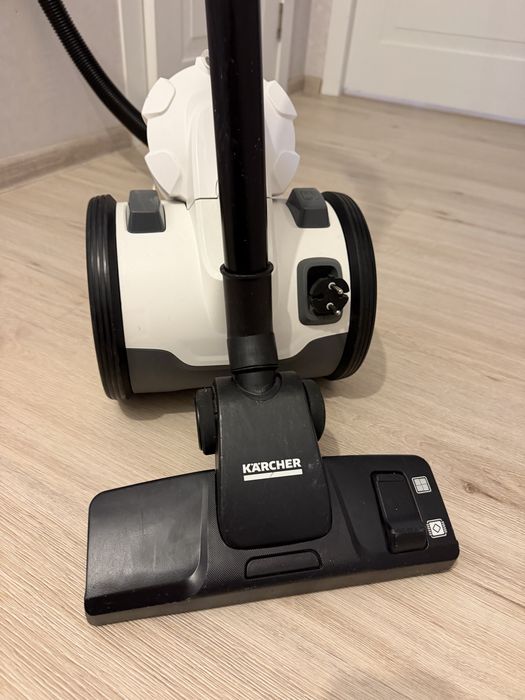 Продам пылесос karcher