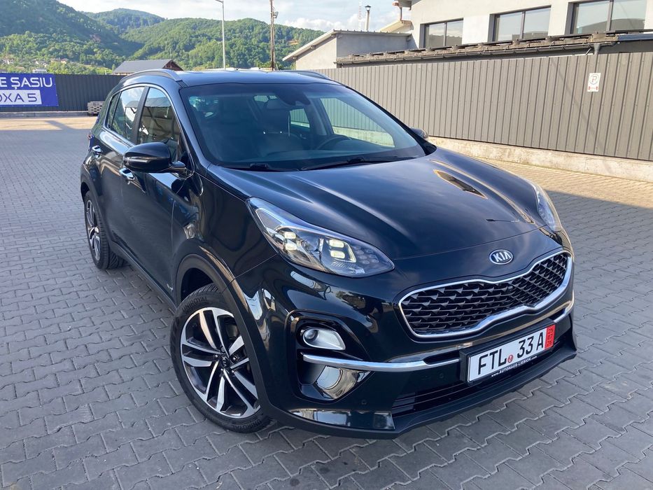 Kia Sportage // 4 X 4 //  Full Extra / Led / Camere 360 / Rate 0%