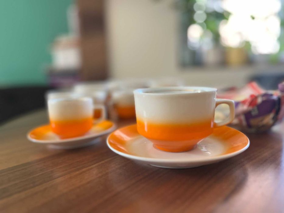 Български, порцеланов сервиз за кафе - Китка