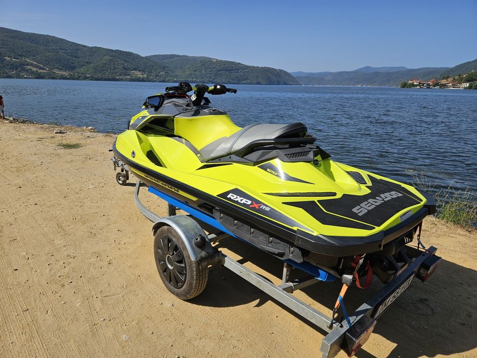 Jet ski ski jet seadoo rxp x rs 300. 2019