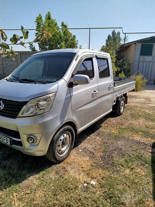 Changan dubl kabina