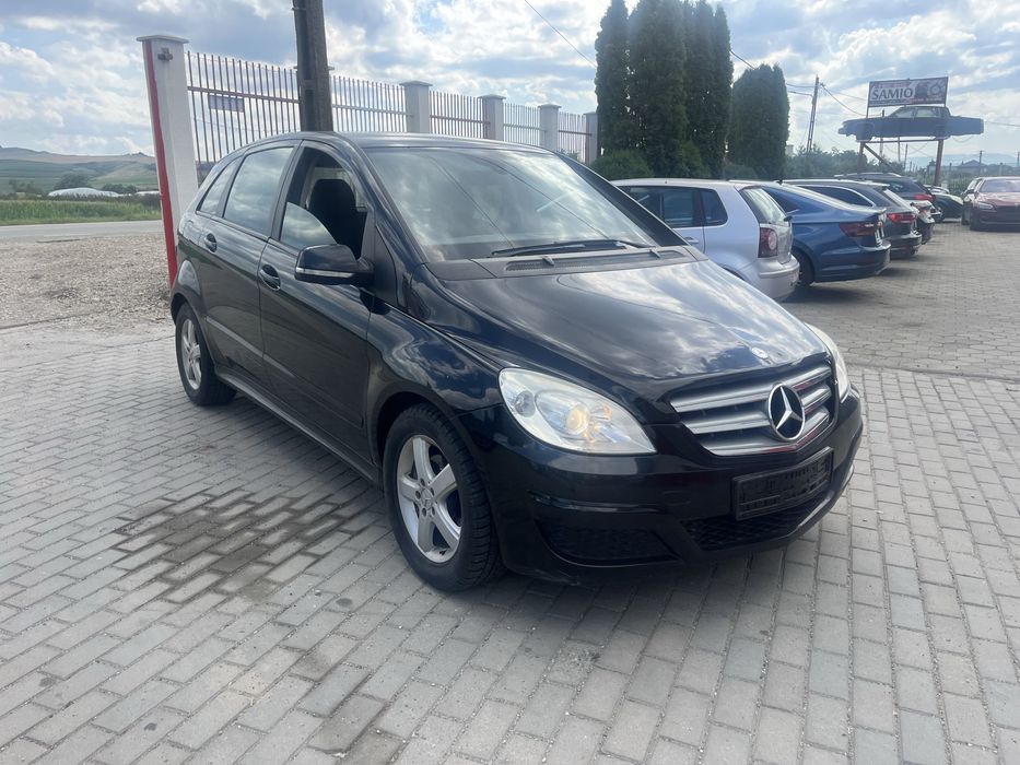Piese mercedes b 180 cdi