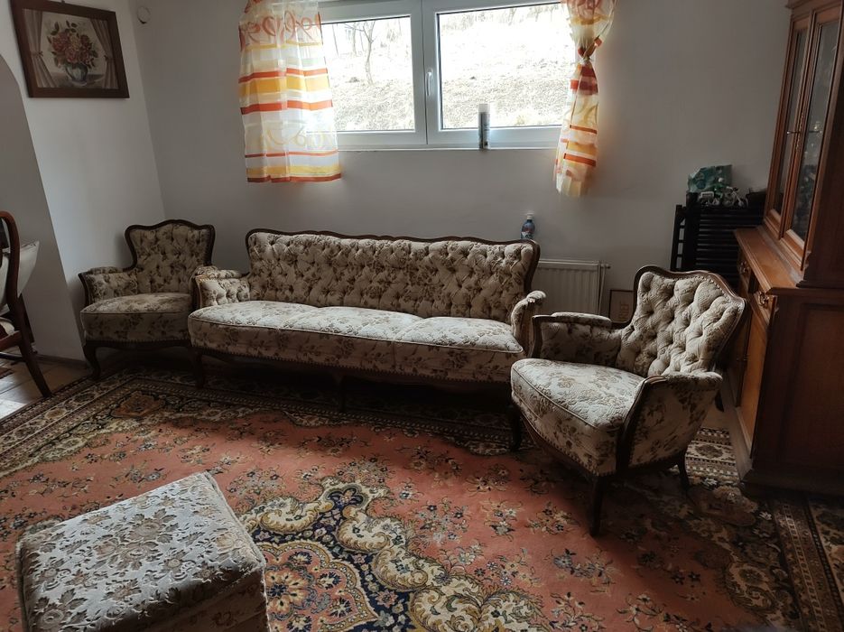 Canapea stil VICTORIAN de 3 locuri cu 2 fotolii  tapiterie originala