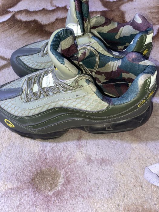 продам кроссовки corteiz