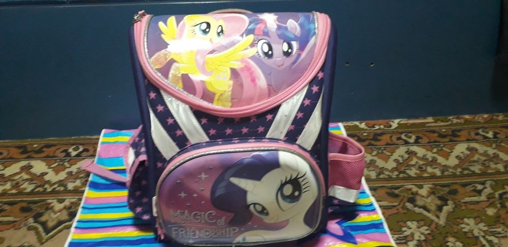 Продам детский рюкзак