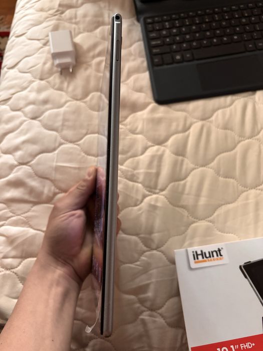 Tableta Ihunt dual sim