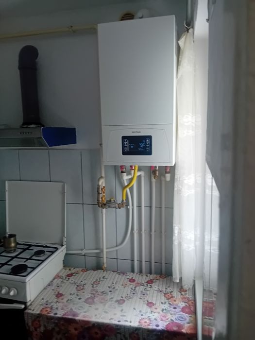 Garsoniera mare 34mp Darmanesti etaj 3 renovata centrala balcon