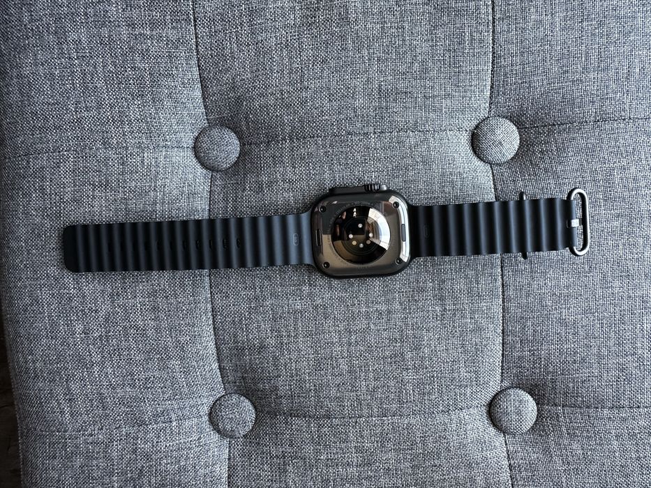 Apple Watch Ultra 3 Black Titanium with Ocean Band