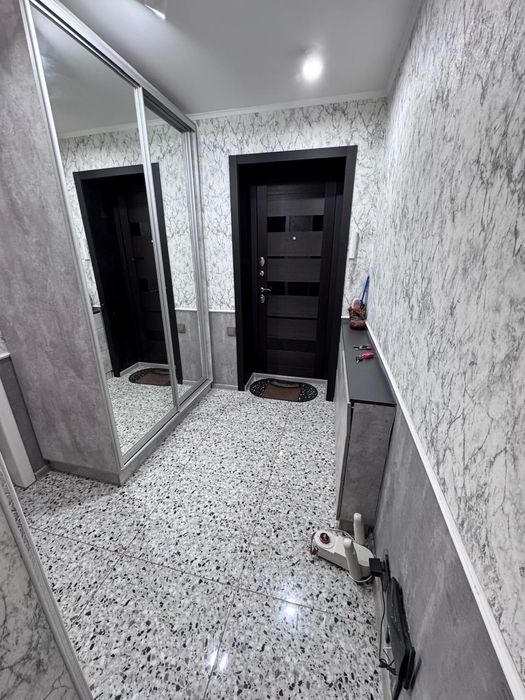 Продам 2х квартиру район вокзал