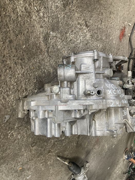 Volvo XC 90 2.4 d 4x4 2006 година avtomat Скоростна Кутия