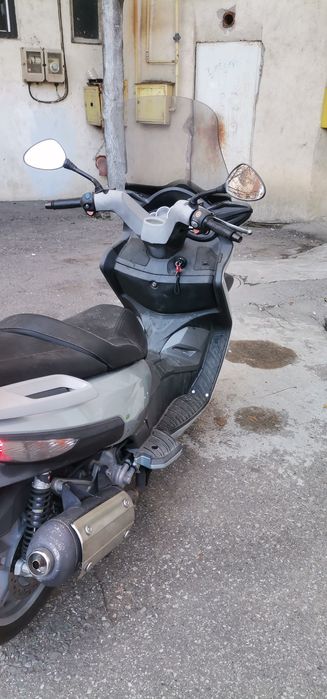 Scuter Malaguti Madison 3