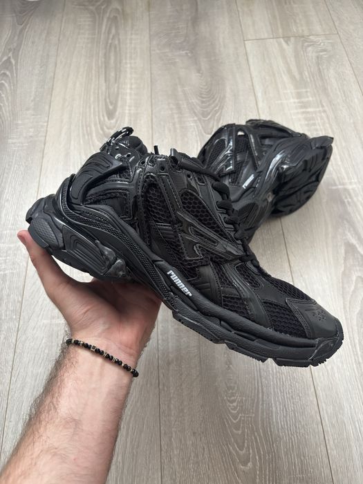 Balenciaga Runner