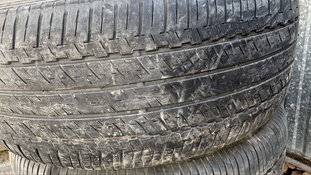 Продам шины Bridgestone 245/55r19