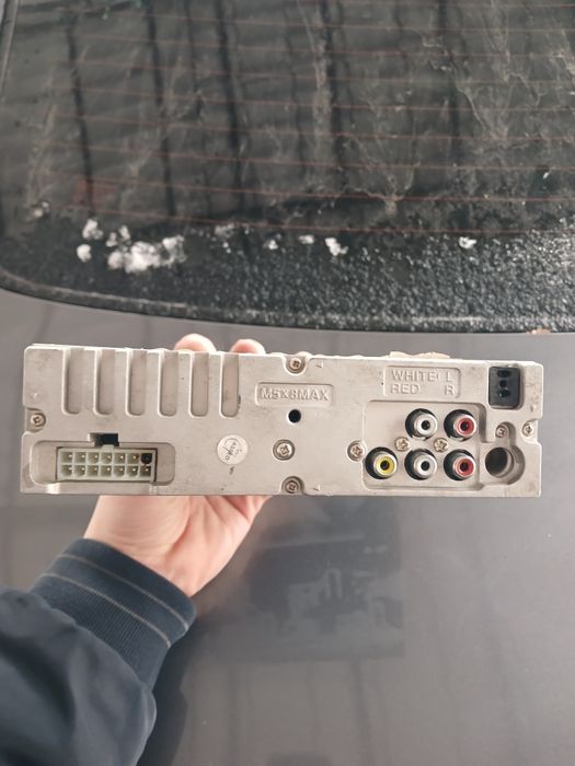 Авто магнитафон ELEMENT 5 ES 6238D