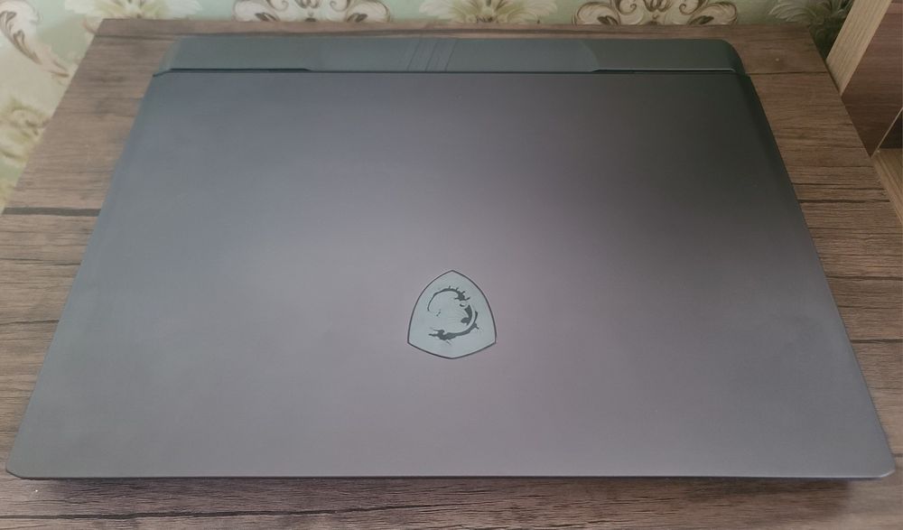 MSI Vector 16 HX AI A2XW
