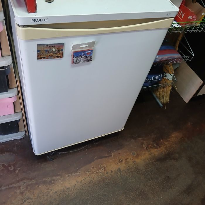 Privileg хладилник с камера работи отлично