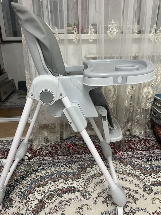 Детский стул для кормления