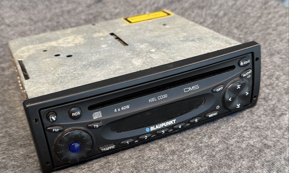 Casetofon Blaupunkt kiel cd30