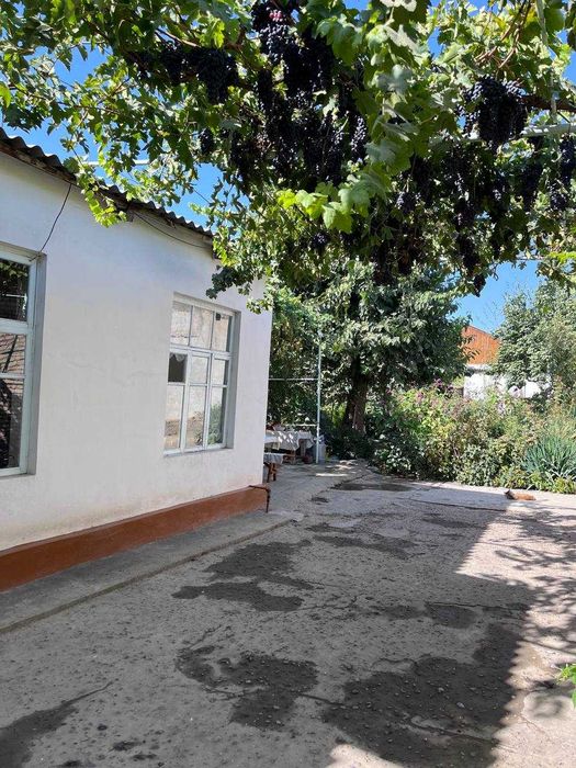 Продается дом в хорошем состоянии 8 комнат в г. Сырдарья