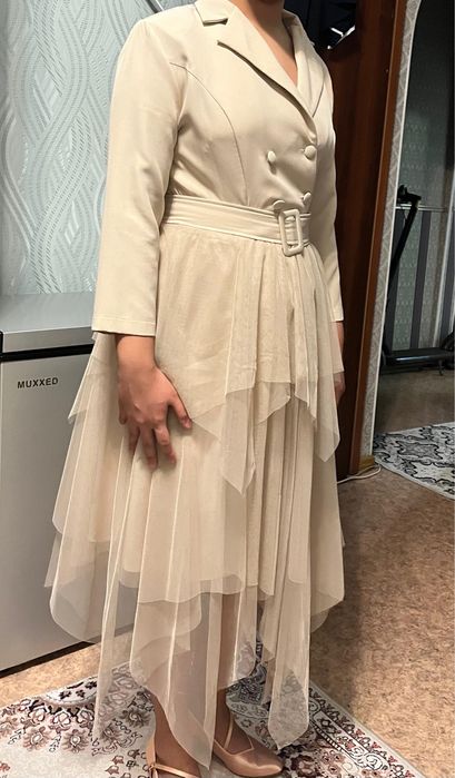 Продам платье, женское, нарядное