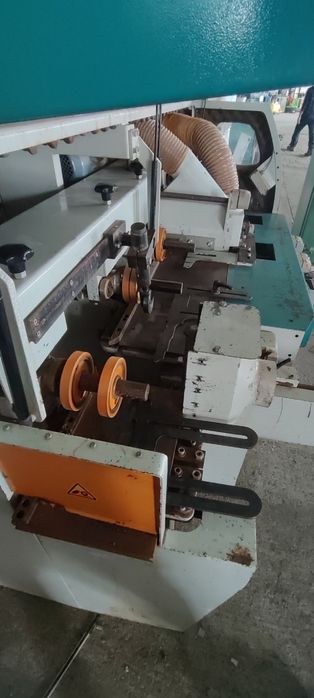 Хасковска четиристранка 4+1 универсална глава ширина 230 мм.височина 120мм.