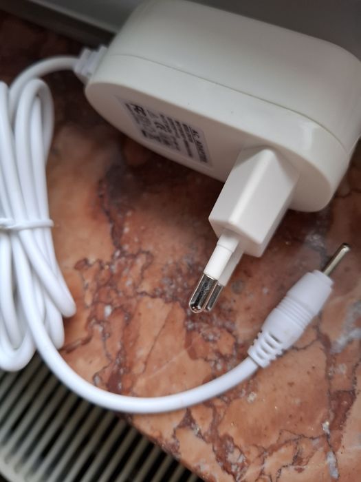 Încărcător tip nokia