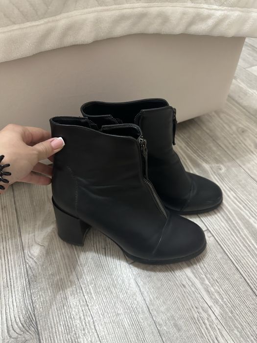 Продам ботильон