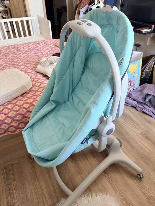 Продавам многофункционално кошче Chicco baby Hug 4 в 1