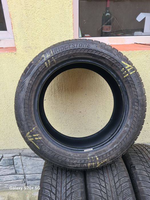 225/55R17 Bridgestone RFT