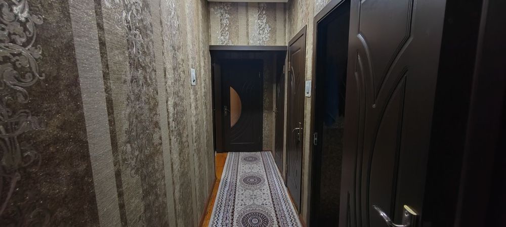 Uy sotiladi kelishamiza