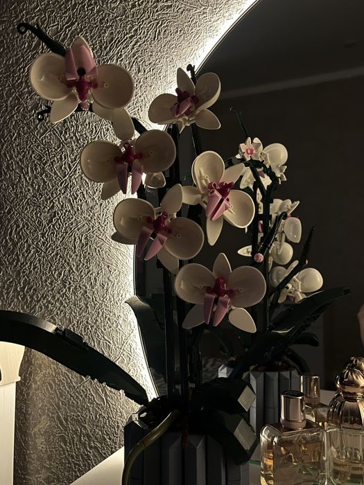 Констурктор Lego орхидея