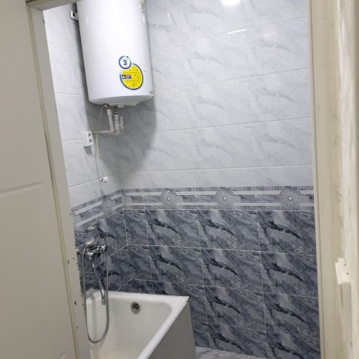 Зангиота туманида 2 хонали квартира ижарага берилади.