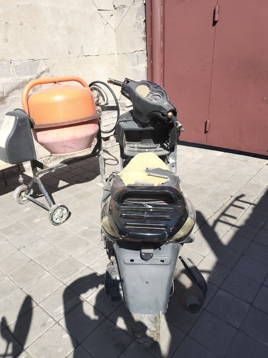 Продам скутер 150кубов