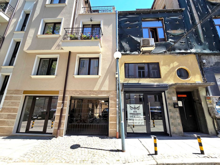 Продавам ново помещение, офис, студио, магазин 100кв. Пловдив център