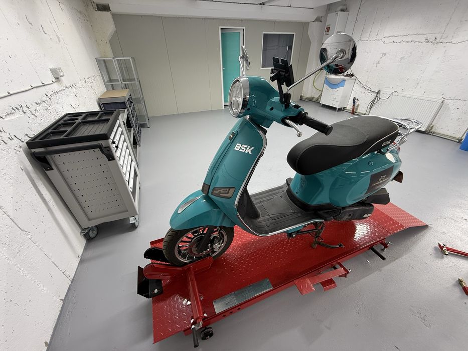 Scuter De Inchiriat FARA PERMIS Glovo/WOLT