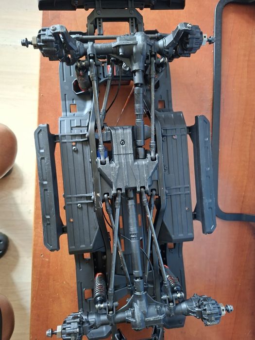 trx4 defender  1/10