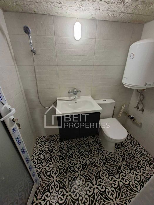 Дава се под наем Магазин в София, Център - 66 кв.м за 947.58 € - Снимка #4