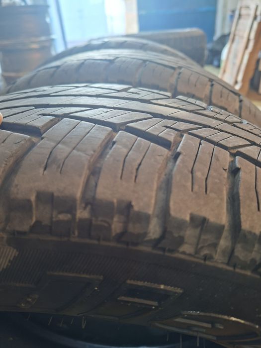 Продаются шины R16