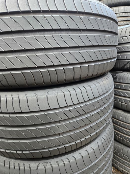 4бр. 235 50 19 Michelin летни.