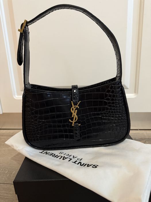 Geanta Yves Saint Laurent