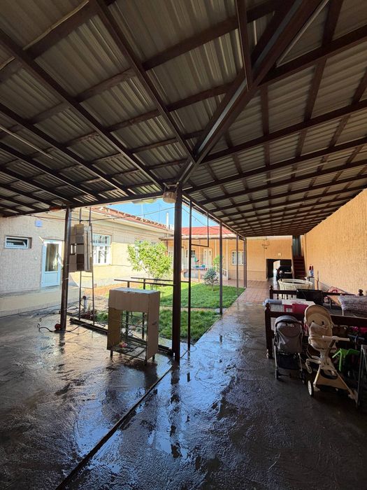 Zafarobod mahalla oq tunika masjit oldida 200 metr ichkarisida tupik