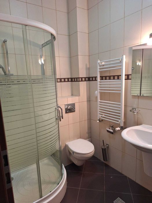 Inchiriere 3 camere Calea Plevnei, 100 metri