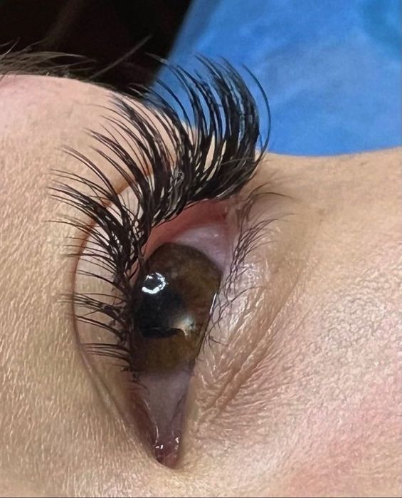 Наращивание и ламинирование ресниц + бровей Шугаринг+Депиляция Бикини