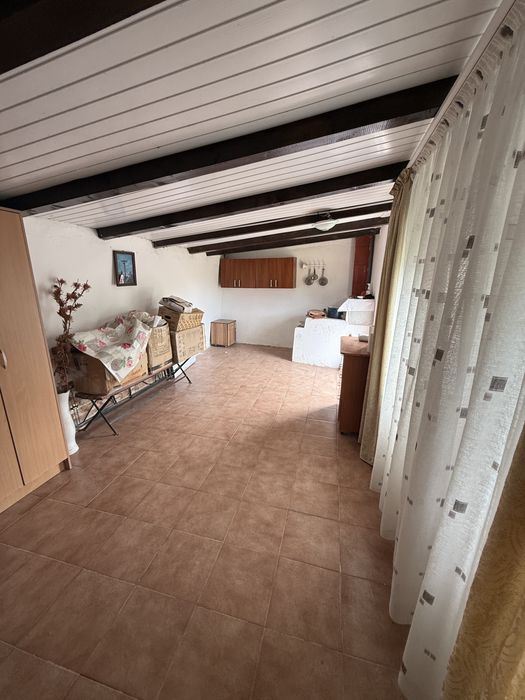 Casa +teren livada si vie 2000MP