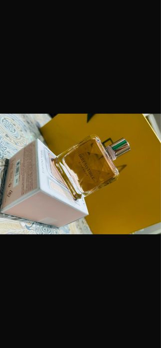 Оригинал GIVENCHY без второго флакона