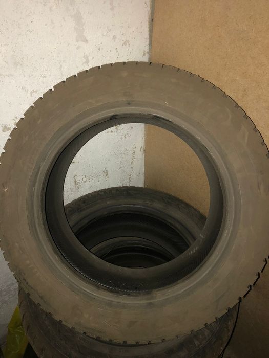 Шины на авто зимние бу