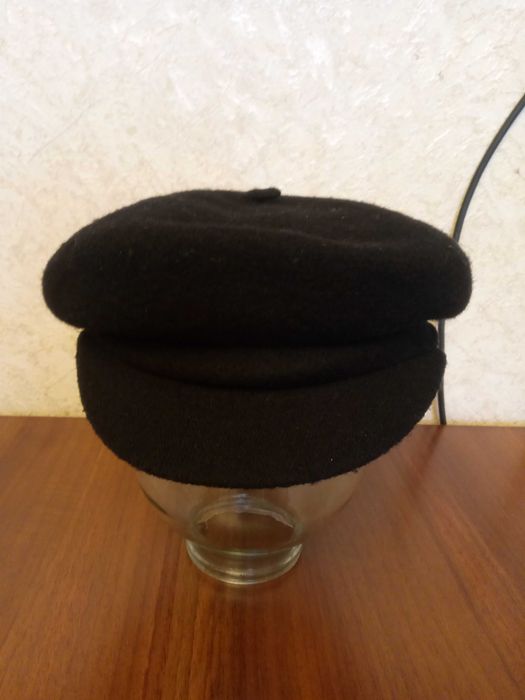 Женская шапка берет фирменная H&M 30 тыс простые 10тыс