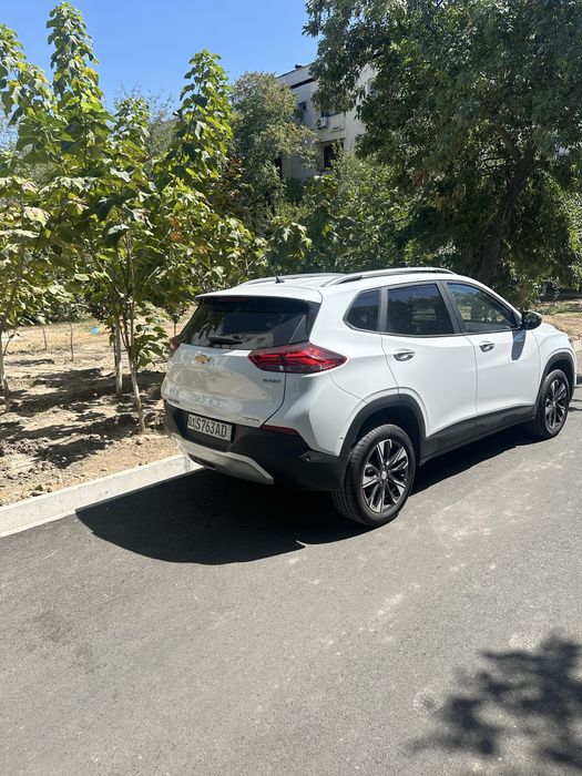 Tracker 2 premier plus 2025