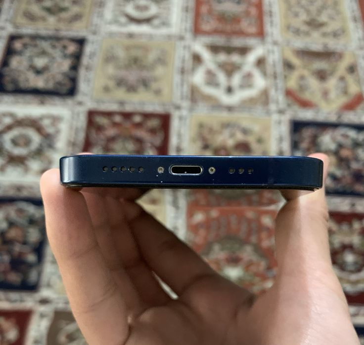 Iphone 12 64gb.